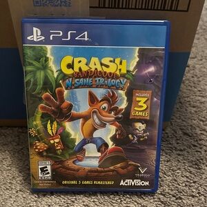 Sony PS4 Crash Bandicoot N. Sane Trilogy - Blue Case